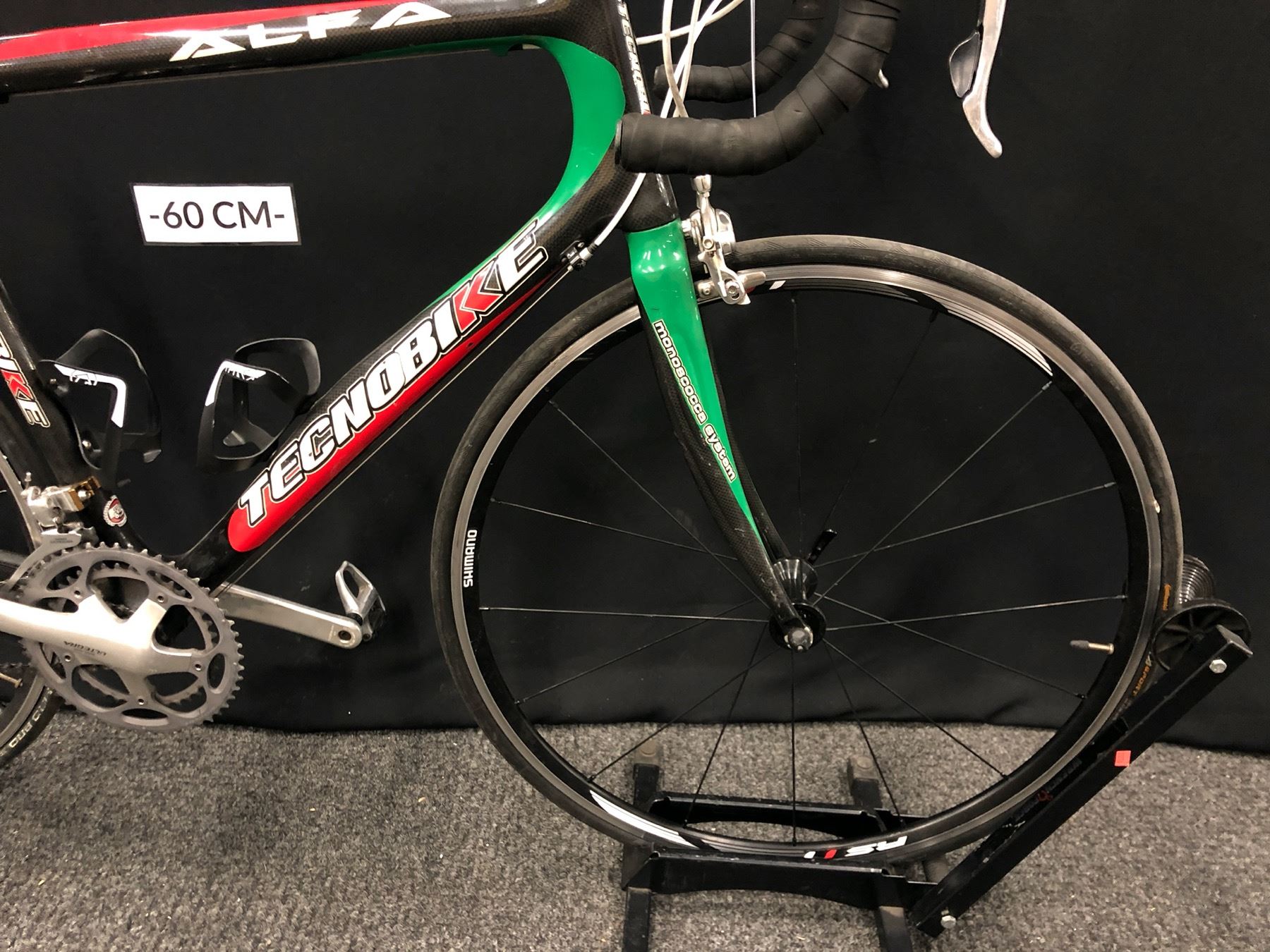 GREY GREEN AND RED TECHNOBIKE ALFA 20 SPEED CARBON FIBRE GREY GREEN AND RED TECHNOBIKE ALFA 20 SPEED CARBON FIBRE