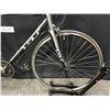 Image 3 : BLACK GT SERIES 3.0 18 SPEED ROAD BIKE, FRONT WHEEL AND BRAKE NEED REPAIR/MAINTENANCE