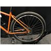 Image 8 : ORANGE ON ONE 9 SPEED TRAIL BIKE WITH FRONT AND REAR HYDRAULIC DISC BRAKES AND CLIP PEDALS