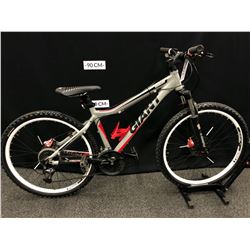 GREY GIANT YUKON 24 SPEED FRONT SUSPENSION MOUNTAIN BIKE WITH FRONT AND REAR HYDRAULIC DISC BRAKES