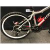 Image 2 : GREY GIANT YUKON 24 SPEED FRONT SUSPENSION MOUNTAIN BIKE WITH FRONT AND REAR HYDRAULIC DISC BRAKES