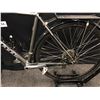 Image 8 : GREY KONA JAKE CX 30 SPEED ROAD BIKE WITH FRONT AND REAR DISC BRAKES, CLIP PEDALS, 53 CM FRAME SIZE