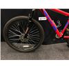 Image 8 : RED CCM TRAILHEAD 21 SPEED FAT TIRE FRONT SUSPENSION TRAIL BIKE WITH FRONT AND REAR DISC BRAKES