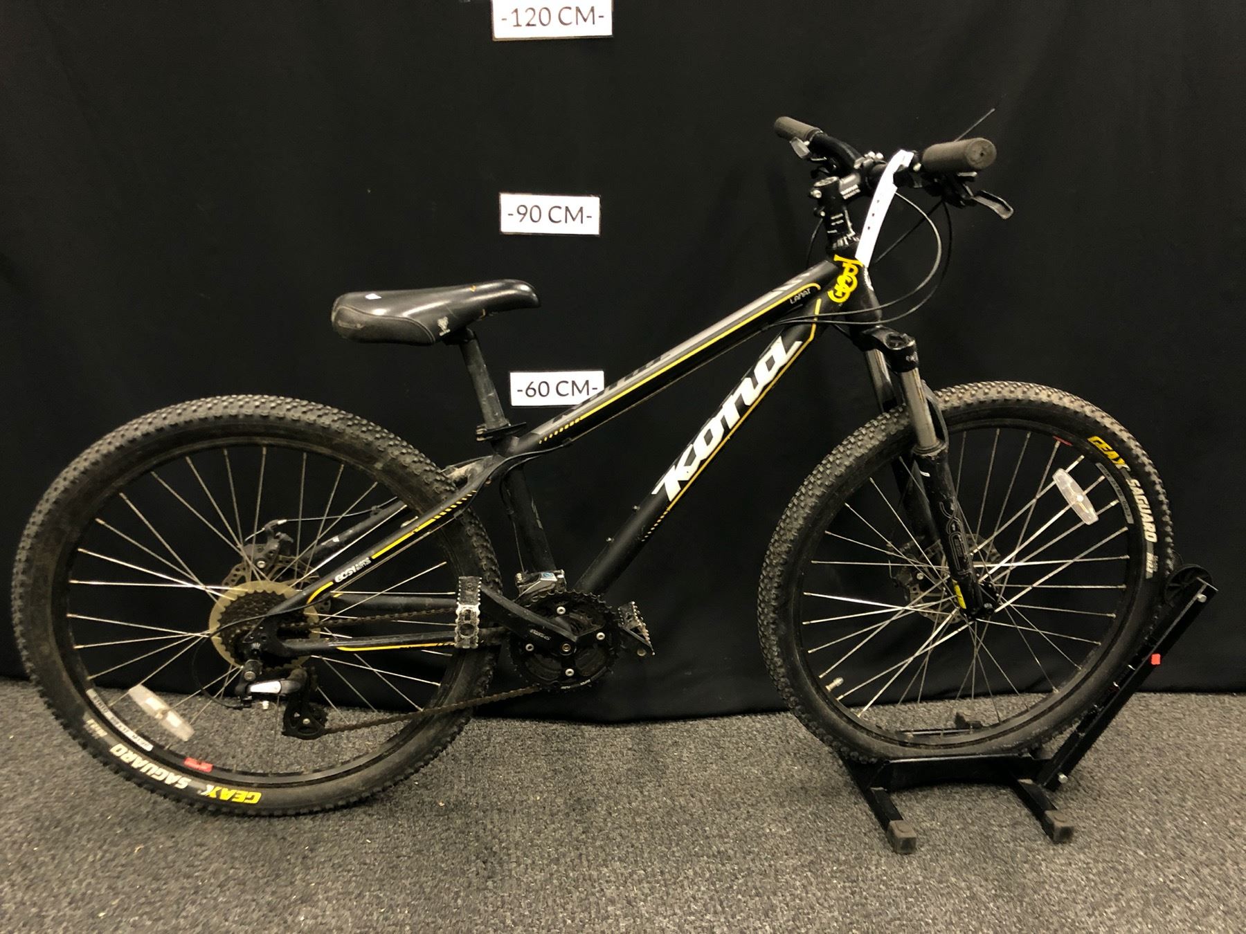 BLACK KONA LANAI 24 SPEED FRONT SUSPENSION MOUNTAIN BIKE WITH FRONT AND REAR DISC BRAKES, 13