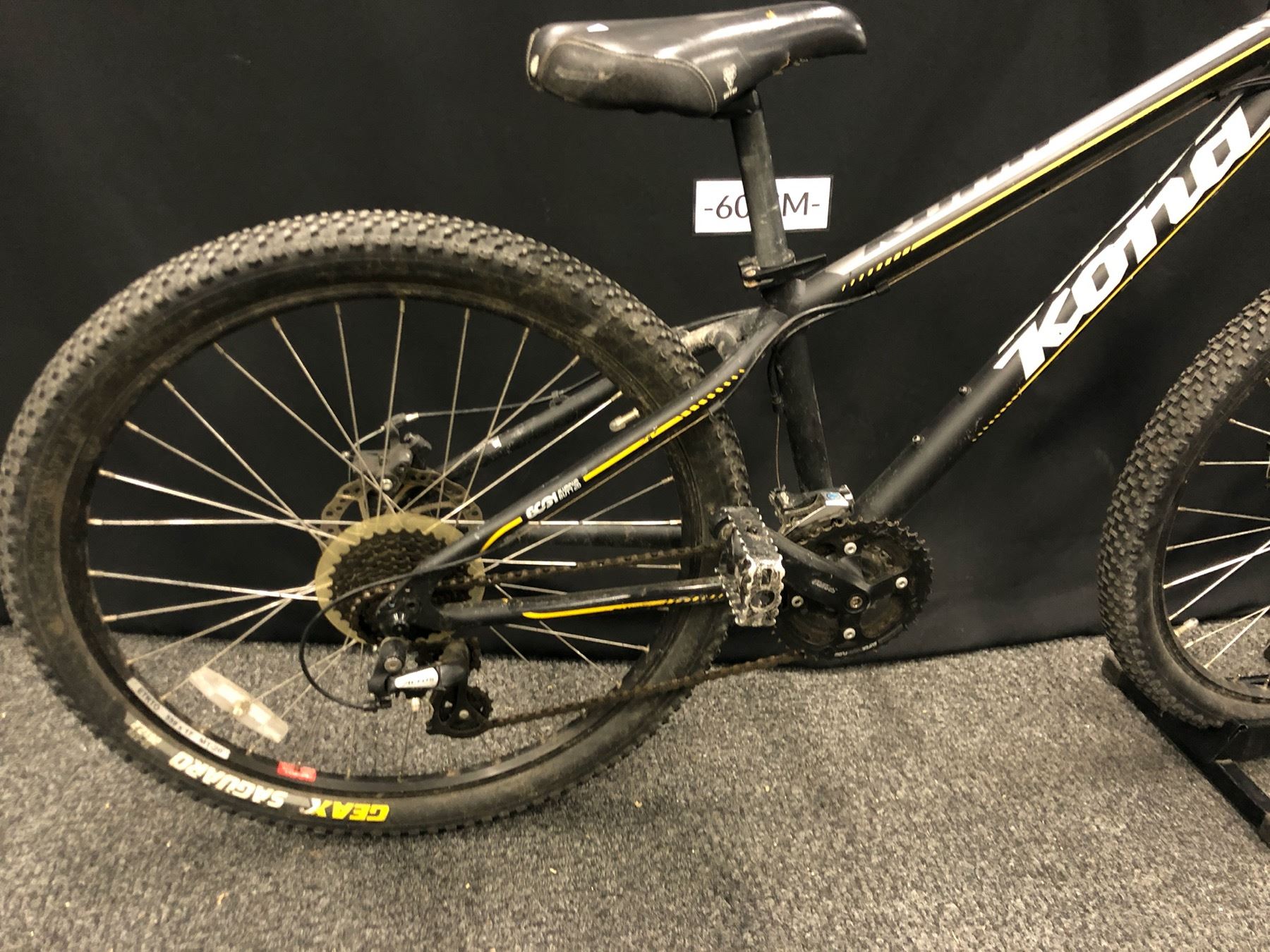 BLACK KONA LANAI 24 SPEED FRONT SUSPENSION MOUNTAIN BIKE WITH FRONT AND REAR DISC BRAKES, 13