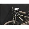 Image 8 : BLACK KONA LANAI 24 SPEED FRONT SUSPENSION MOUNTAIN BIKE WITH FRONT AND REAR DISC BRAKES, 13" FRAME