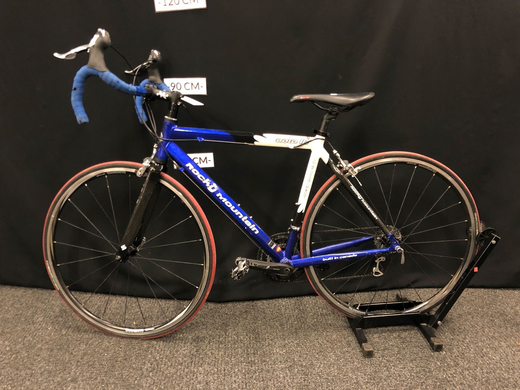BLUE AND WHITE ROCKY MOUNTAIN SOLO 10 16 SPEED ROAD BIKE 52 CM FRAME SIZE blue-and-white-rocky-mountain-solo-10-16-speed-road-bike-52-cm-frame-size
