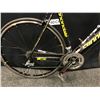 Image 2 : YELLOW AND BLACK CANNONDALE SIX 20 SPEED ROAD BIKE WITH CLIP PEDALS, 54 CM FRAME SIZE