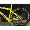 Image 8 : YELLOW AND WHITE GIANT OCR 20 SPEED ROAD BIKE, SMALL/44 CM FRAME SIZE