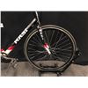 Image 3 : BLACK AND RED MASI PARTENZA SINGLE SPEED ROAD BIKE, REAR BRAKE ONLY, 60 CM FRAME SIZE