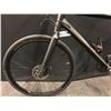 Image 8 : BLACK CANNONDALE 27 SPEED HYBRID ROAD BIKE WITH FRONT AND REAR HYDRAULIC DISC BRAKES AND ONE SIDED