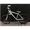 Image 8 : GREY NORCO WOLVERINE 24 SPEED FRONT SUSPENSION MOUNTAIN BIKE WITH FRONT AND REAR DISC BRAKES, 18.5"