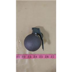 APPLE GRENADE (FOR DISPLAY)
