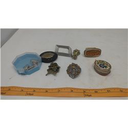 LOT OF ANTIQUE JEWLERY