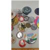 Image 3 : LOT OF PINBACK BUTTONS