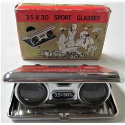 boxed Imperial oil Esso 3.5 X 30 sport glasses (made in Hong Kong)