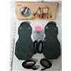 Image 1 : Boxed lawn aerator sandals