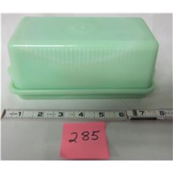 Jadite covered butter dish - ribbed lid