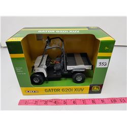 NIB ERTL GATOR 620I XUV SPECIAL EDITION SERIES