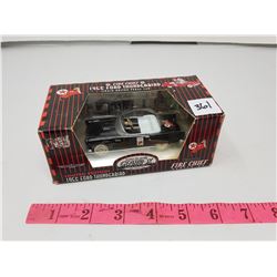 GEARBOX TEXACO FIRE CHIEF LIMITED EDITION 1956 FORD THUNDERBIRD