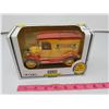 Image 1 : ERTL 1913 MODEL T BANK (DIE CAST 1:25 SCALE)