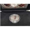 Image 3 : NHL ALL-STARS BOBBY HULL 2001 STAMP & MEDALLION SET