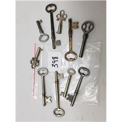 TEN VINTAGE SKELETON, BARREL KEYS
