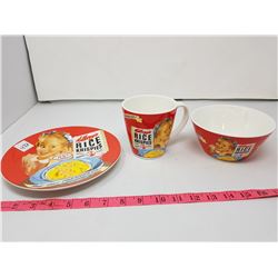 VINTAGE KELLOGGS 3 PIECE SET