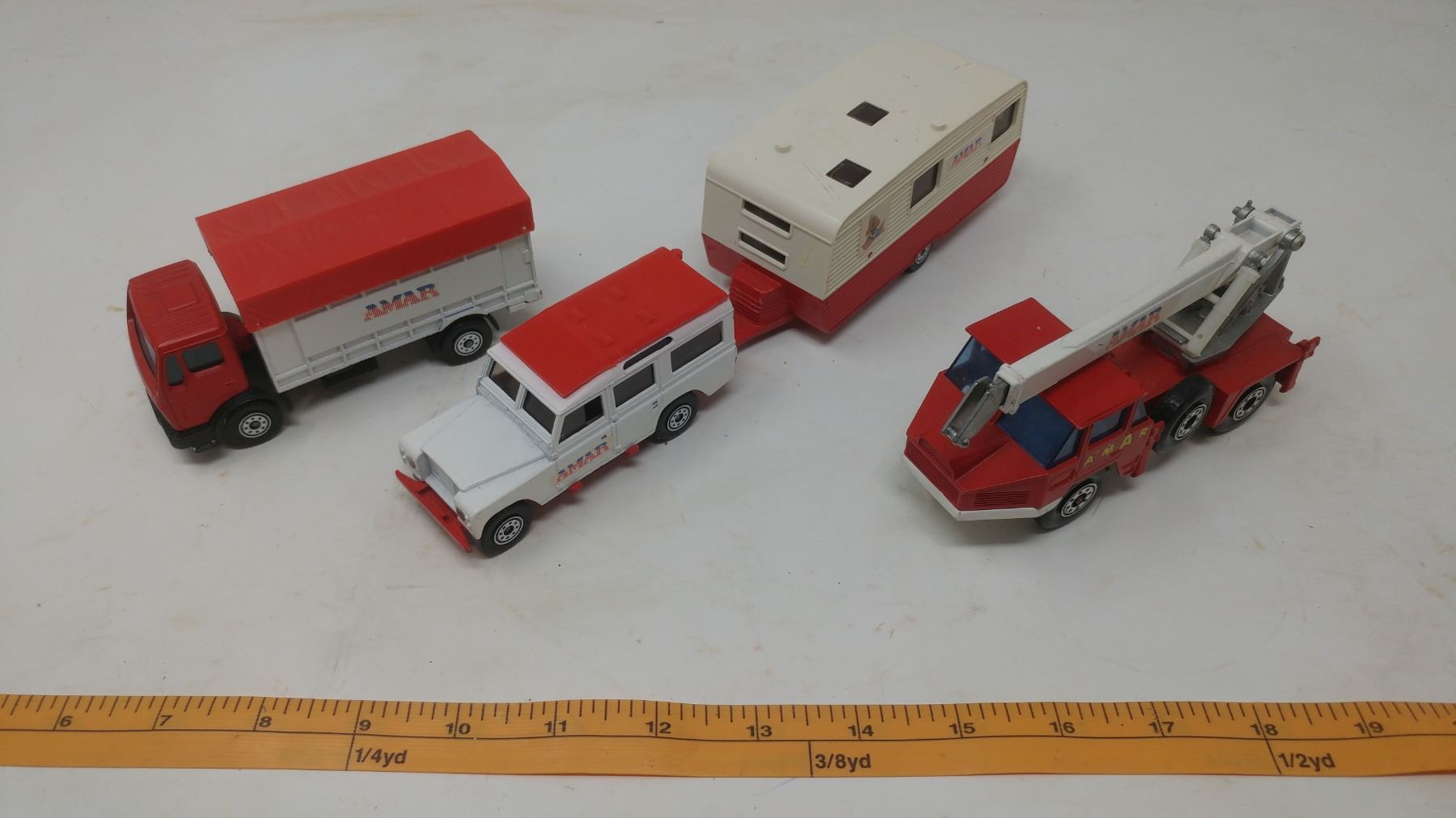 Le Range Rover vert de 1978 en voiture miniature par Solido au 1/43e Le Range Rover vert de 1978 en voiture miniature par Solido au 1/43e