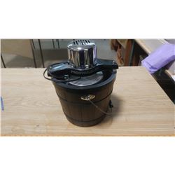 ICE CREAM MAKER