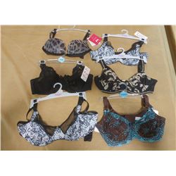 LOT OF SIX BRAS, ASSORTED SIZES