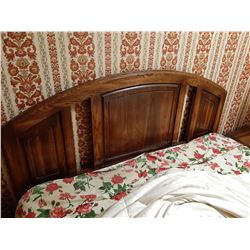 QUEEN SIZE HEADBOARD