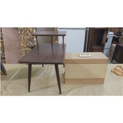 END TABLE AND SEWING MACHINE CASE - TALBE IS 24" X 16" X 22