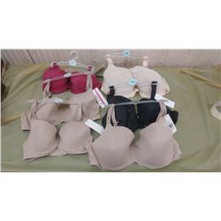 LOT OF SIX BRAS, ASSORTED SIZES