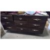 Image 3 : 6 DRAWER DRESSER WITH MIRROR - DRESSER 54" X 16" X 30, MIRROR 28" X 42"