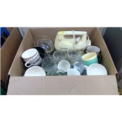 WEST BEND ELECTRIC MIXER AND ASSORTED GLASSWARE