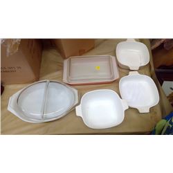 LOT OF CORNING WARE & PYREX DISHES