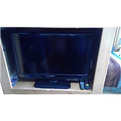 32" PHILLIP FLAT SCREEN TV WITH REMOTE