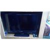 Image 1 : 32" PHILLIP FLAT SCREEN TV WITH REMOTE