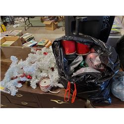 LARGE LOT OF ASSORTED CHRISTMAS DÉCOR AND SUPPLIES