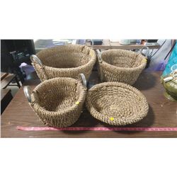 LOT OF BASKETS, ASSORTED SIZES