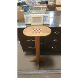 CHECKERBOARD STAND WITH WOODEN PICTURE FRAMES, ETC.