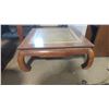 Image 2 : COFFEE TABLE - 38" X 38" X 16"