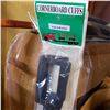 Image 2 : 2 BOXES OF DEADBOLT PROTECTORS AND CORNER CUFFS FOR TRUNK LOADS