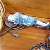Image 1 : MAKITA GRINDER