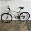 Image 1 : GREEN KONA BIKE