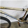 Image 2 : GREEN KONA BIKE