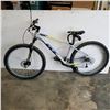 Image 1 : GREY GT AVALANCHE BIKE WITH HYDRAULIC DISC BRAKES