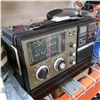Image 2 : WORLD STAR MULTI BAND RECEIVER