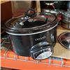 Image 3 : BOX OF POTS AND PANS, CROCKPOT, BLENDER, AND ELECTRIC KETTLE